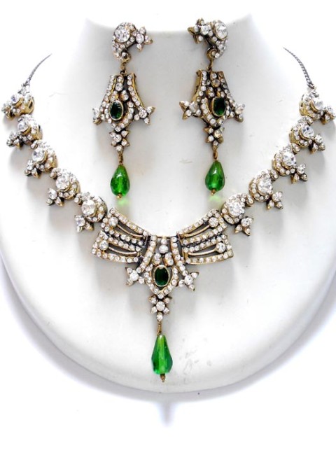 Victorian Jewelry Set